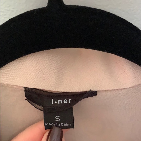 Shell - Picture 3 of 4